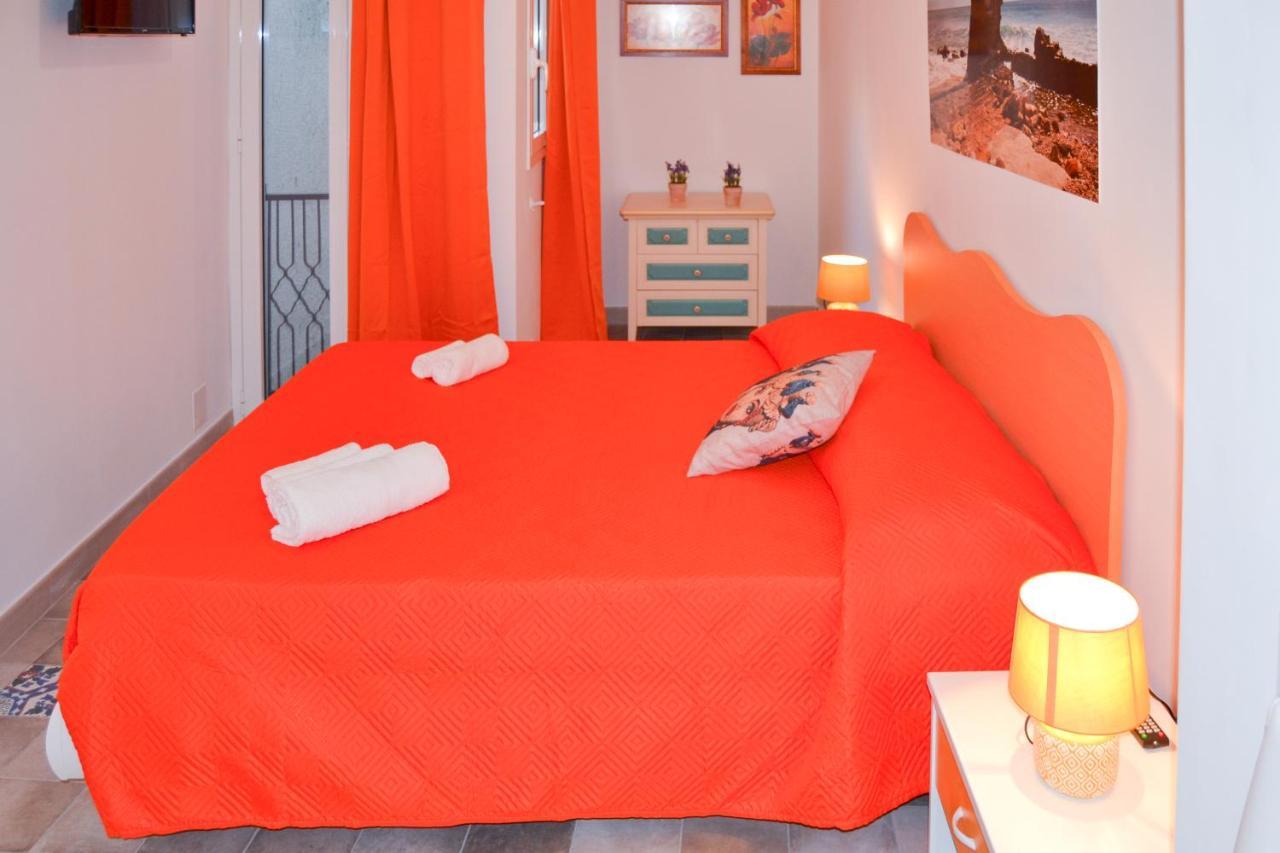 Quattroquarti Stradivari Home Noto Bagian luar foto